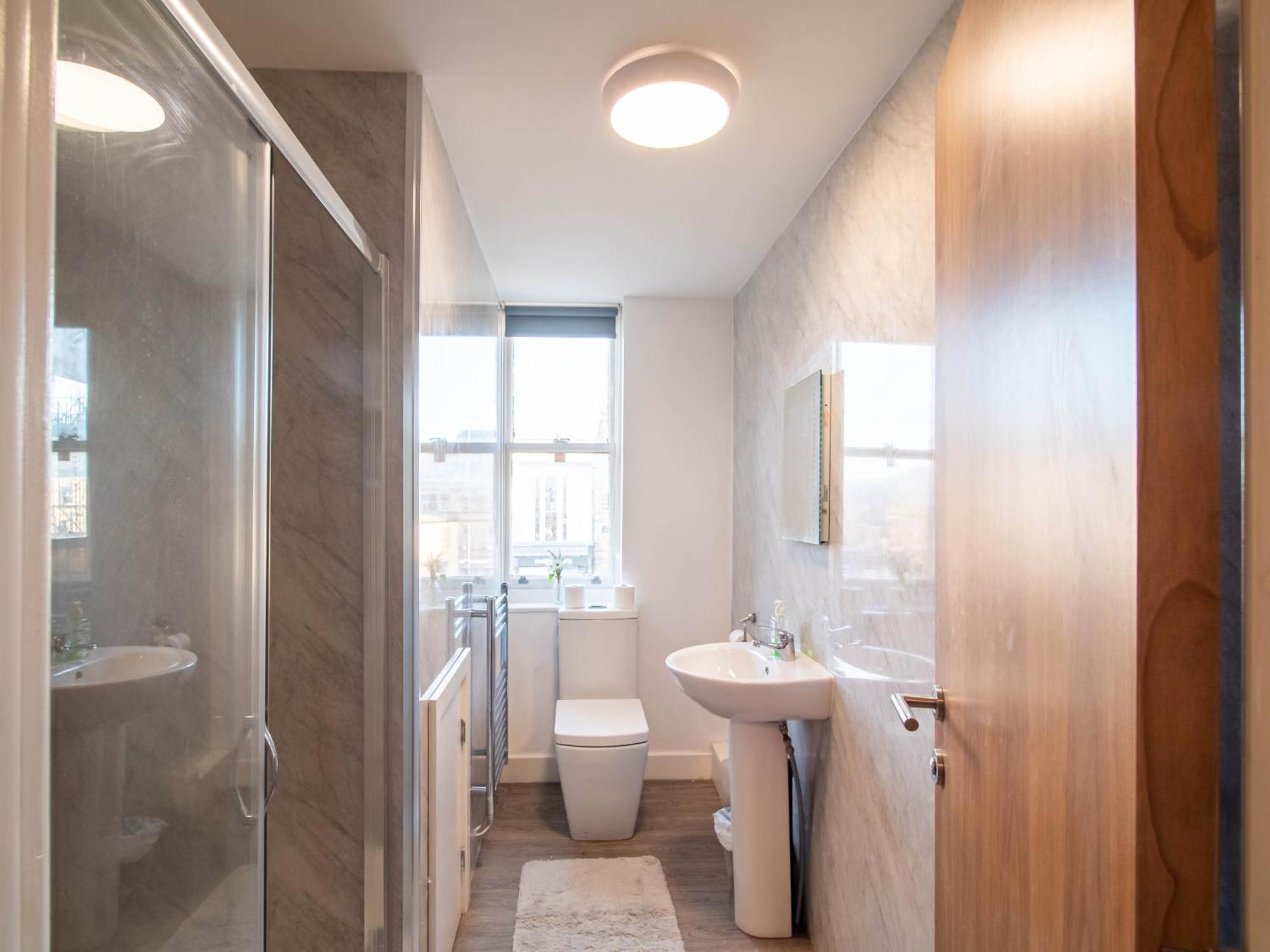 The Heart Of Huddersfield Hideaway Apartman Kültér fotó