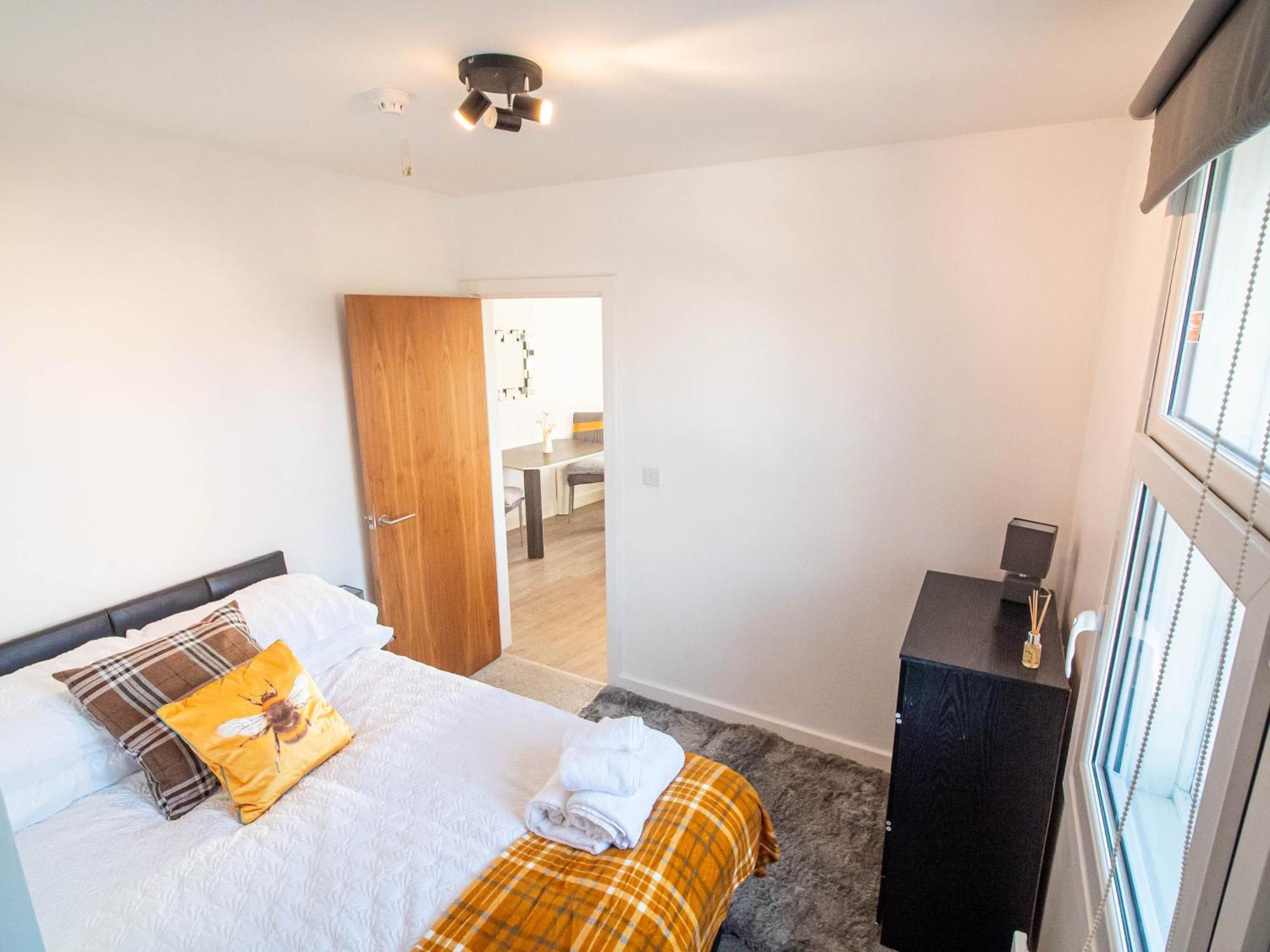 The Heart Of Huddersfield Hideaway Apartman Kültér fotó